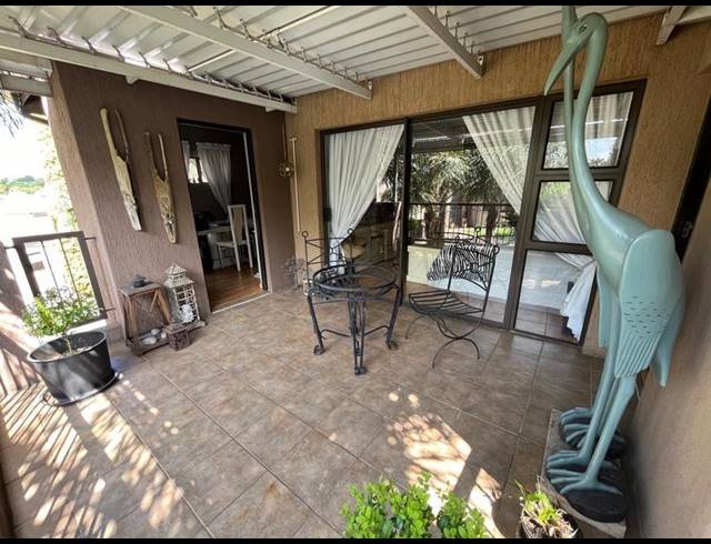 4 BEDROOM HOUSE FOR SALE IN VANDERBIJLPARK SW 5